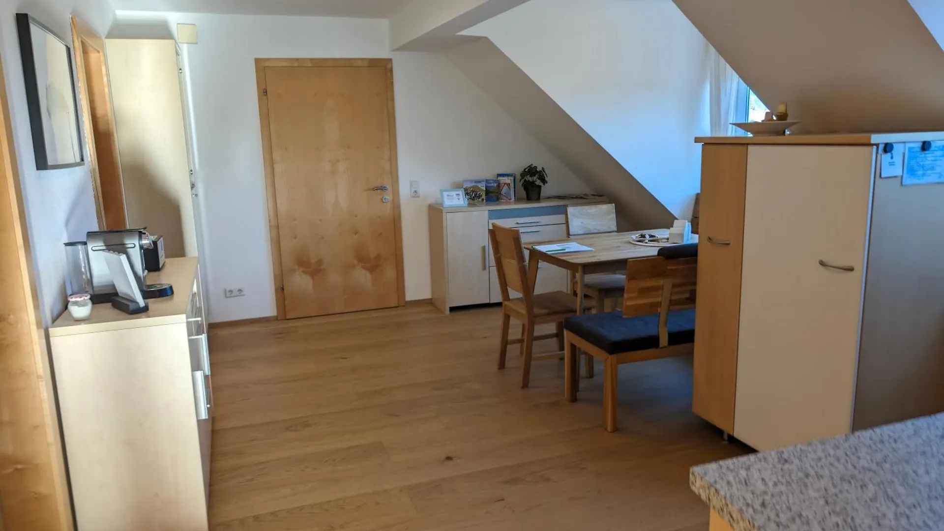 Apartment Ruhige 3-Zimmer-Wohnung Am Stadtrand Mit Bergblick Salzburg